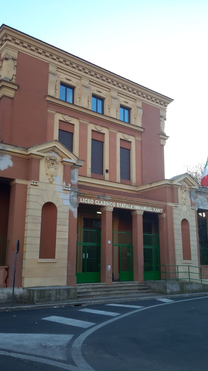Liceo pubblico statale "Immanuel Kant"  [CC BY NC SA]